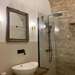 La Casa Medievale E Konukevi Pontremoli