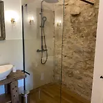 La Casa Medievale E Konukevi Pontremoli