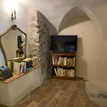 La Casa Medievale E Konukevi
