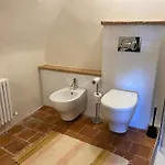 La Casa Medievale E Konukevi Pontremoli
