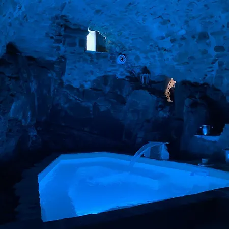 La Casa Medievale E Konukevi 4*
