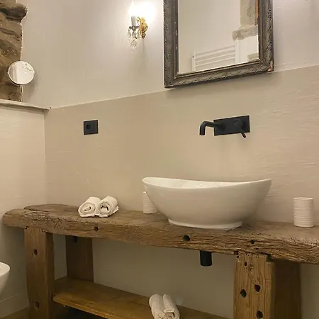 Konukevi La Casa Medievale E Pontremoli