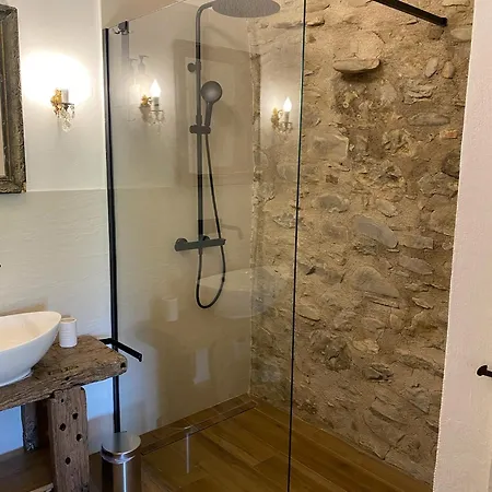 La Casa Medievale E Konukevi Pontremoli