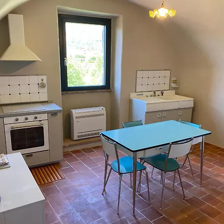 La Casa Medievale E Pontremoli