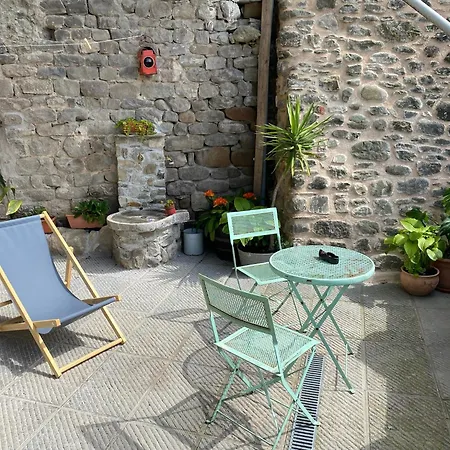 La Casa Medievale E Guest house